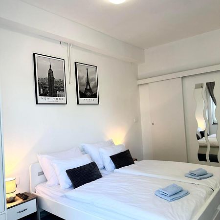 Studio Apartman Brletic Tounj Exterior foto